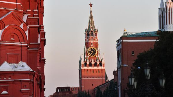 Спасская башня Московского Кремля, архивное фото - Sputnik Литва