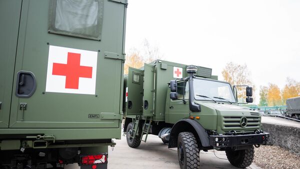 Грузовые автомобили литовской армии, архивное фото - Sputnik Литва