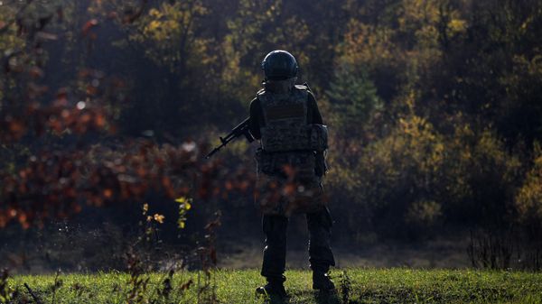 Военнослужащий ВС РФ - Sputnik Литва