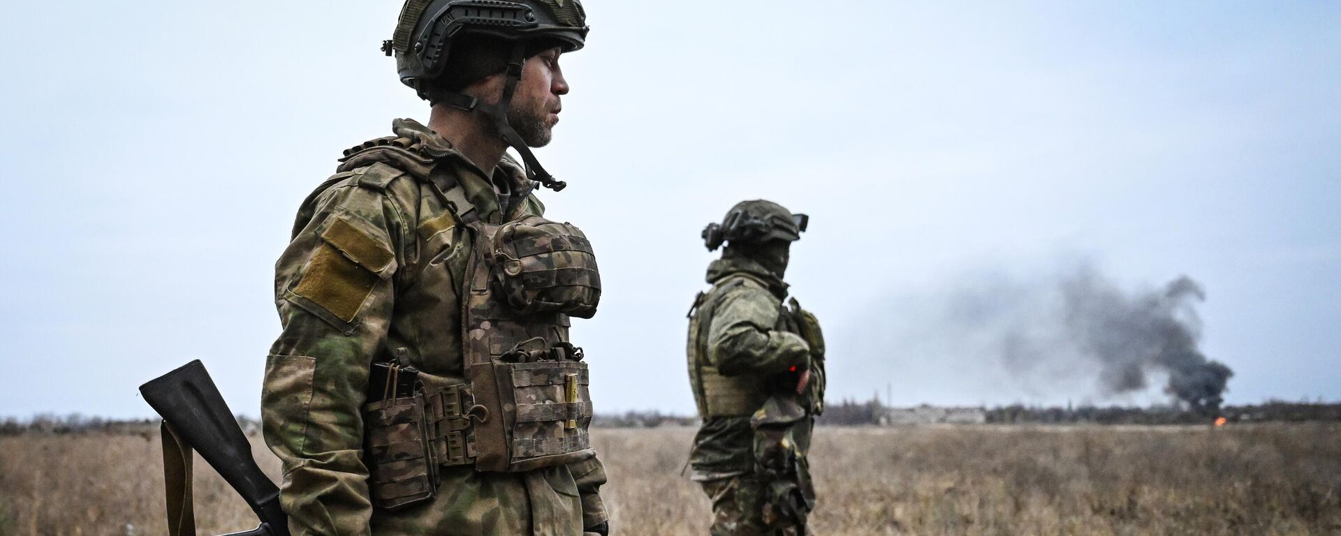 Военнослужащие ВС РФ - Sputnik Литва, 1920, 07.10.2025