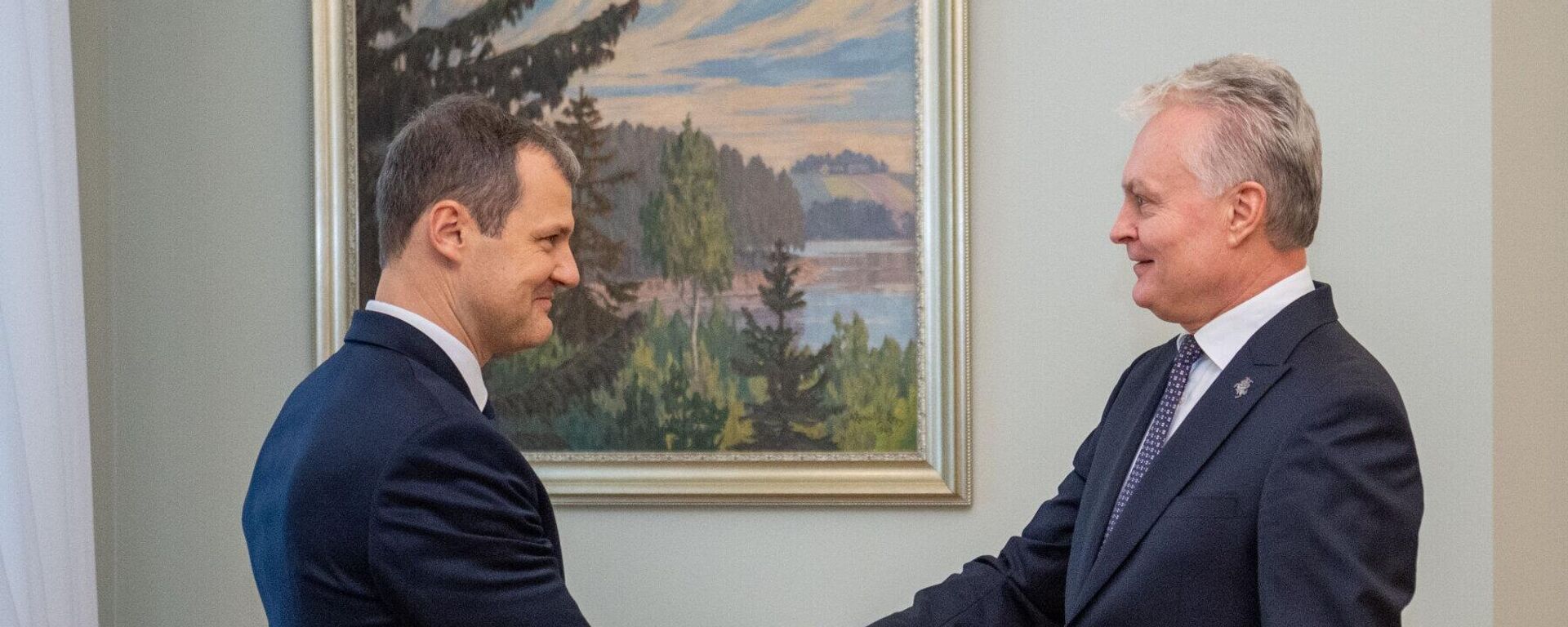Президент Литвы Гитанас Науседа и премьер-министр Гинтаутас Палуцкас - Sputnik Литва, 1920, 10.03.2025