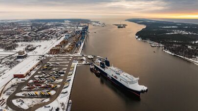 Клайпедский порт зимой, архивное фото