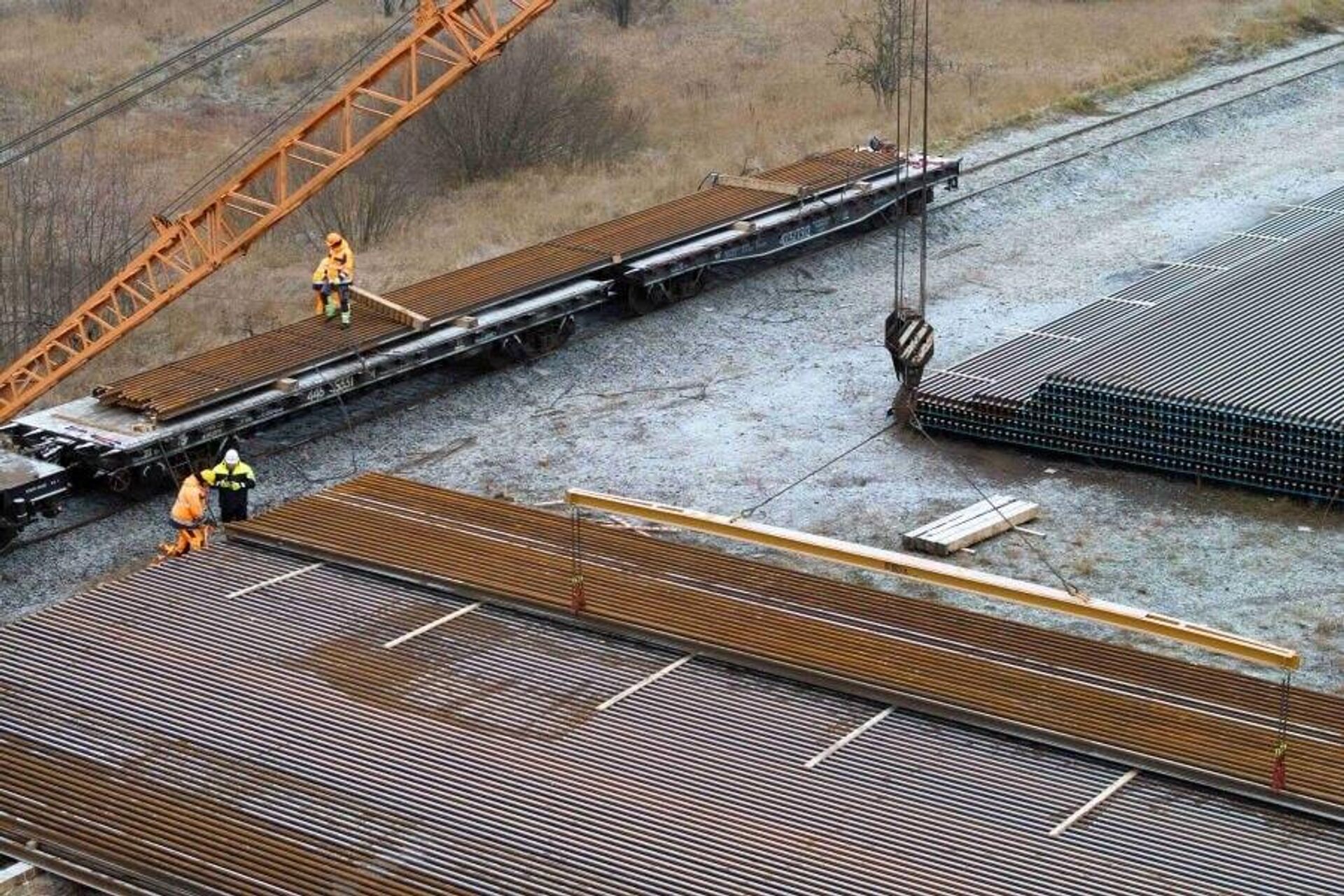 Рельсы для строительства железнодорожной магистрали Rail Baltica в Литве - Sputnik Литва, 1920, 12.12.2024
