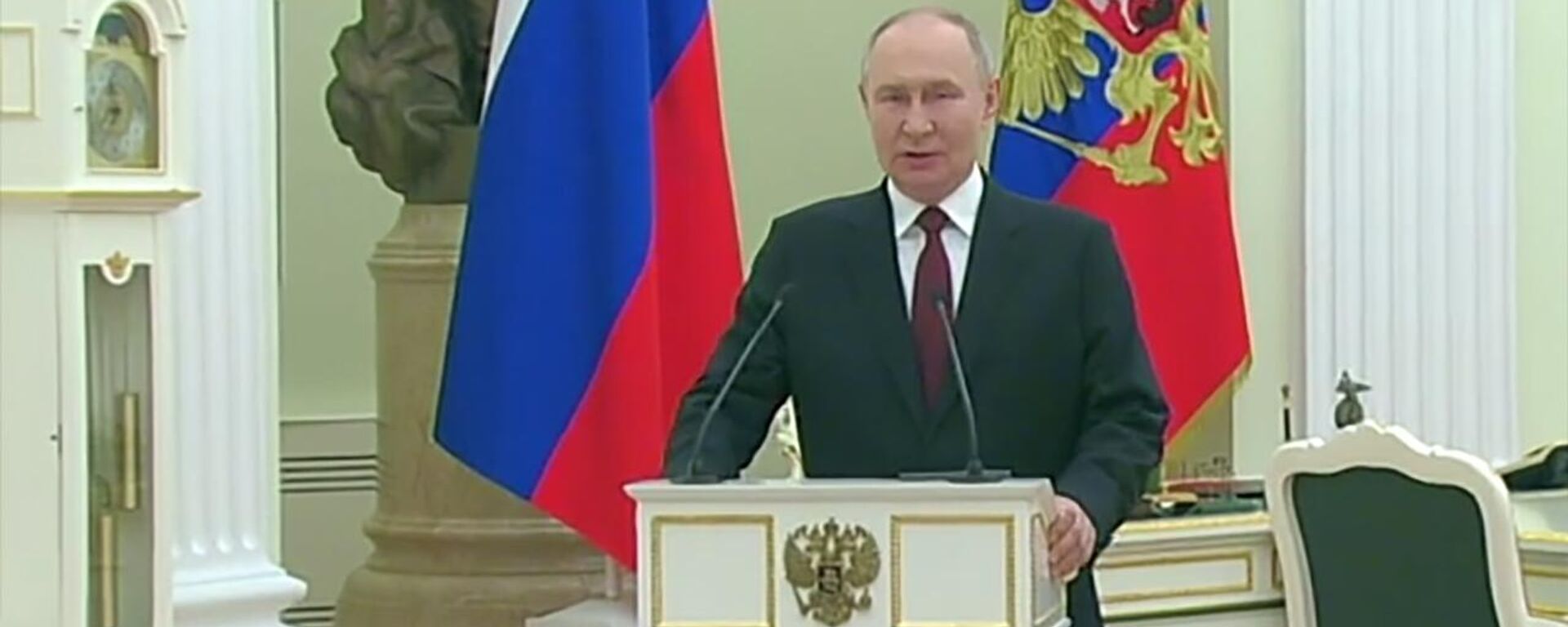 Речь Владимира Путина перед награждением участников СВО - Sputnik Литва, 1920, 23.02.2025