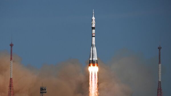Запуск РН Союз-2.1а с кораблем Союз МС-27 с космодрома Байконур - Sputnik Литва
