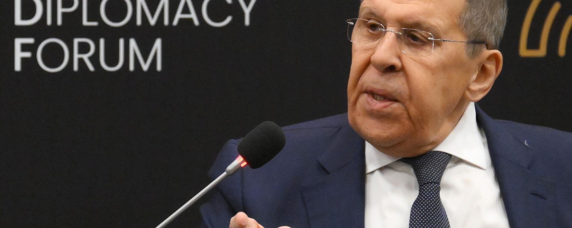 Министр иностранных дел РФ Сергей Лавров на Анталийском дипломатическом форуме - Sputnik Литва, 1920, 12.04.2025