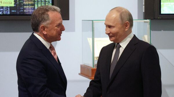 Президент Владимир Путин встретился со спецпосланником президента США Стивеном Уиткоффом - Sputnik Литва