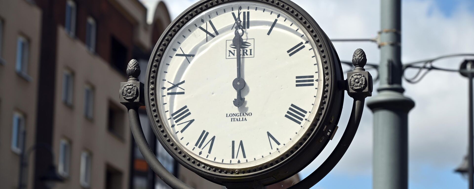 Часы в Вильнюсе, архивное фото - Sputnik Литва, 1920, 03.04.2026