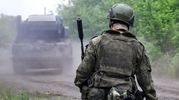 Военнослужащий армии России в зоне СВО  - Sputnik Литва