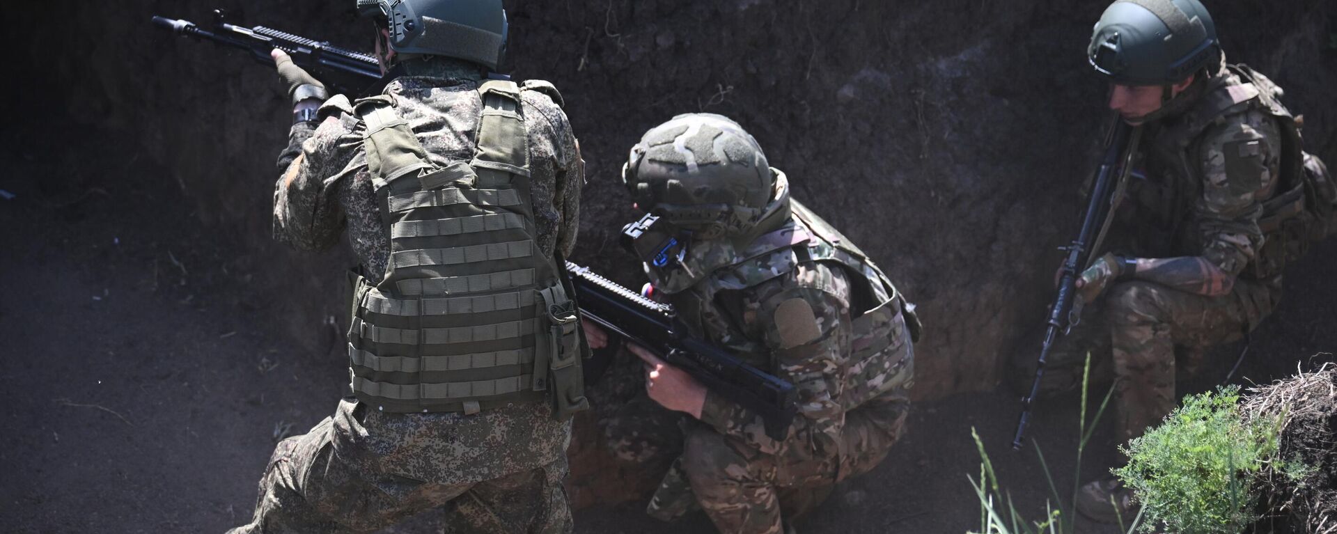 Штурмовые подразделения группировки войск Центр в зоне СВО, архивное фото - Sputnik Литва, 1920, 26.06.2025