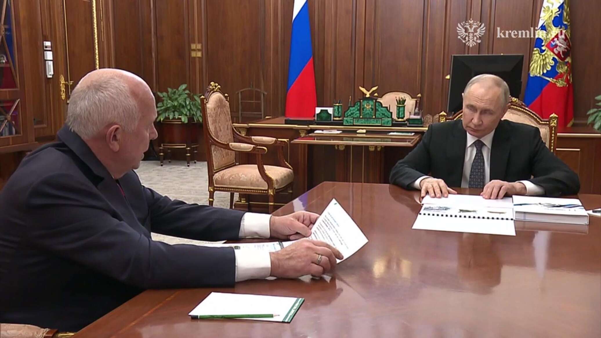 Владимир Путин обсудит работу Ростеха с Сергеем Чемезовым