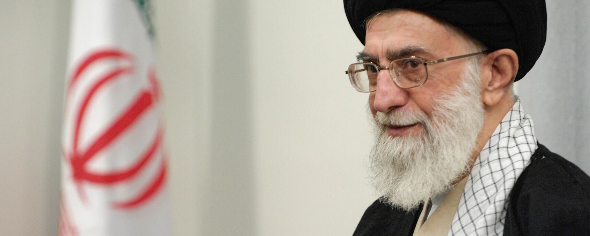 Руководитель Исламской Республики Иран аятолла Сейед Али Хаменеи, архивное фото - Sputnik Литва, 1920, 01.03.2026