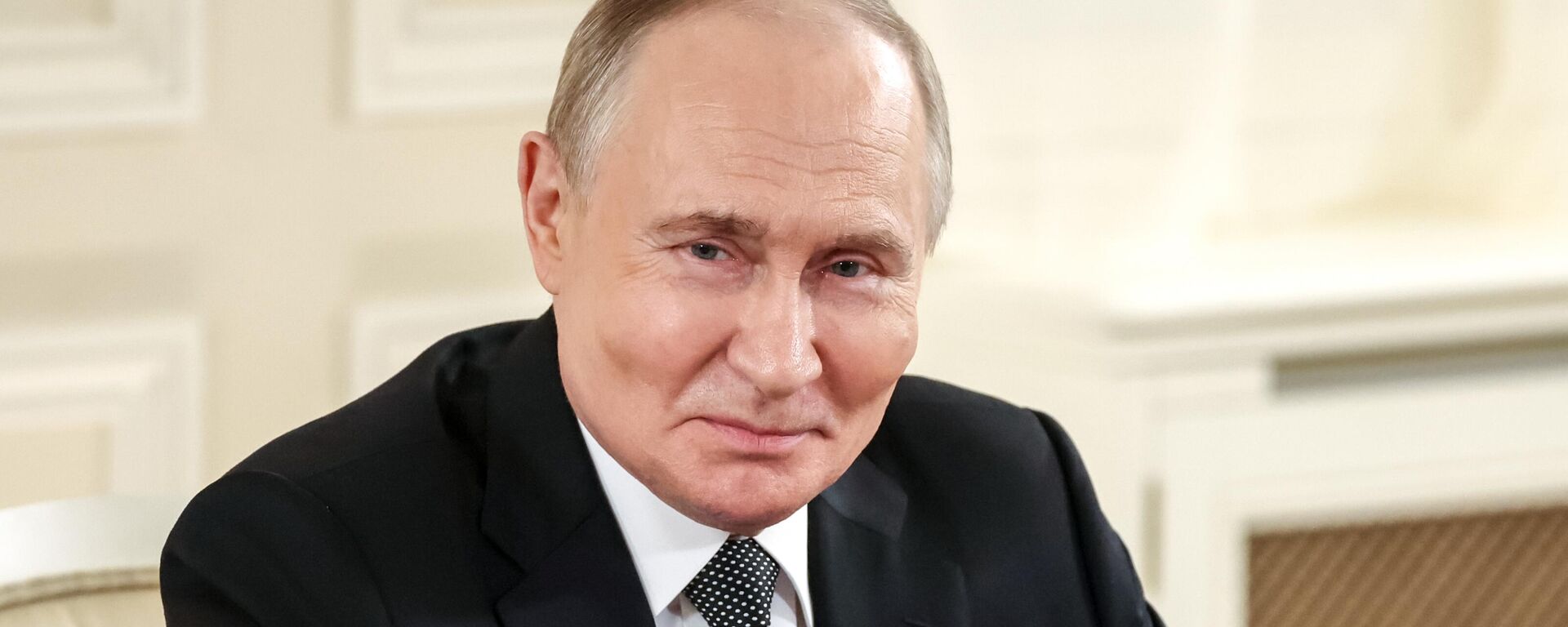 Президент РФ Владимир Путин - Sputnik Литва, 1920, 19.06.2025