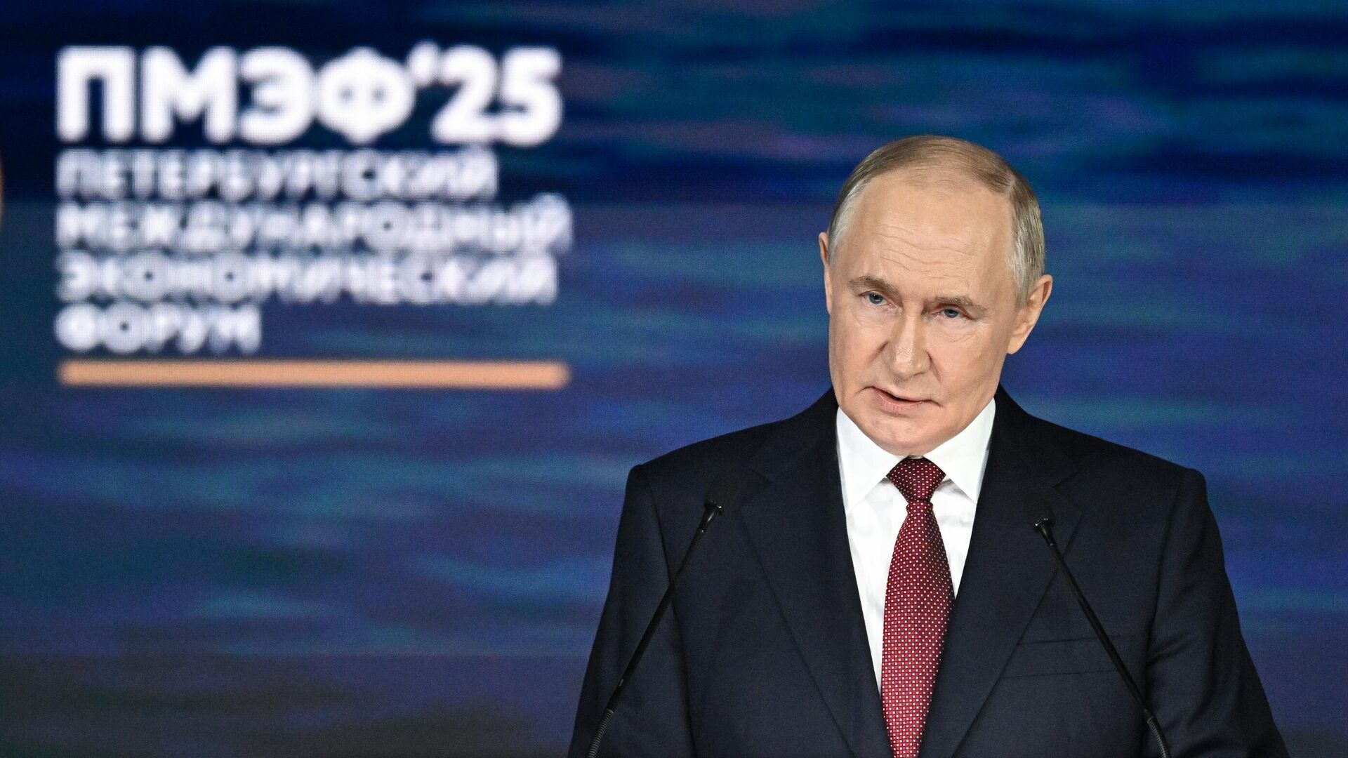 Президент РФ Владимир Путин Президент РФ Владимир Путин - Sputnik Литва, 1920, 20.06.2025