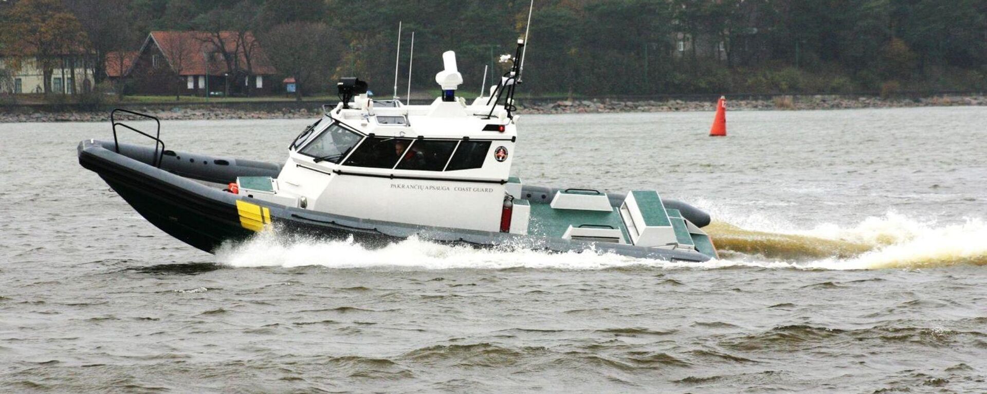 Быстроходный катер Boomeranger литовской погранслужбы, архивное фото - Sputnik Литва, 1920, 26.06.2025