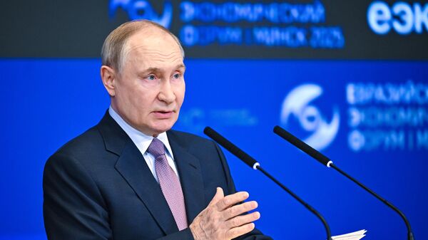 Президент России Владимир Путин - Sputnik Литва