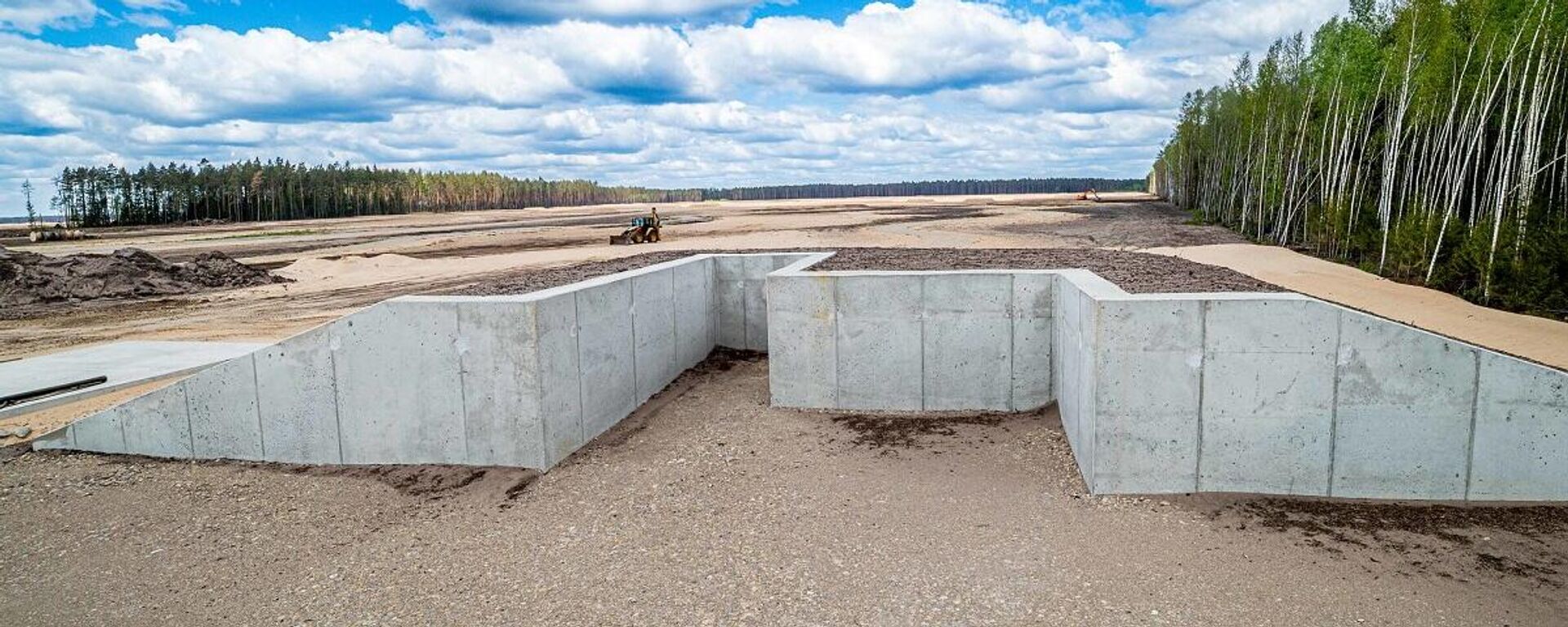 Строительство стрельбища на полигоне Руднинкай - Sputnik Литва, 1920, 05.08.2025