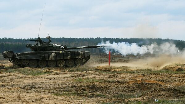Танк Т-72Б ВС Белоруссии - Sputnik Литва