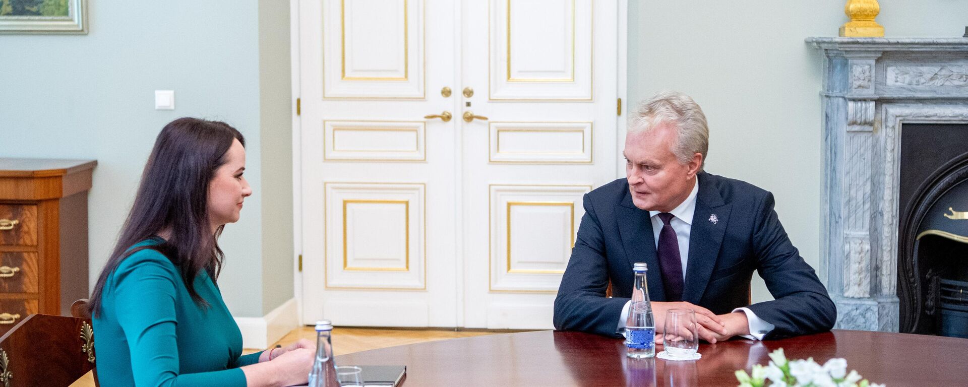 Президент Литвы Гитанас Науседа и кандидат на пост премьера Литвы Инга Ругинене - Sputnik Литва, 1920, 27.11.2025