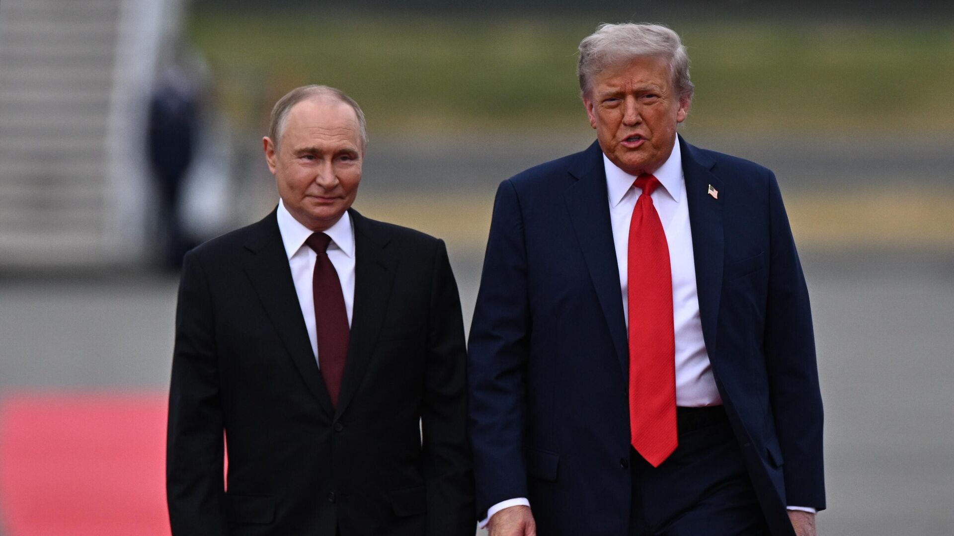 Встреча президента России Владимира Путина и президента США Дональда Трампа - Sputnik Литва, 1920, 20.10.2025