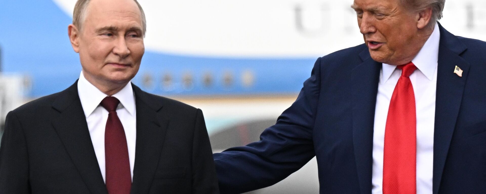 Встреча президента России Владимира Путина и президента США Дональда Трампа - Sputnik Литва, 1920, 26.10.2025