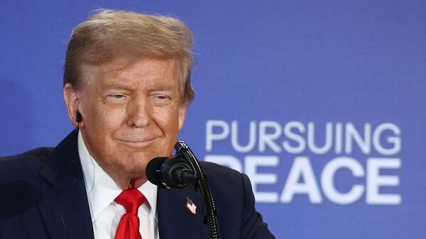 Президент США Дональд Трамп, архивное фото - Sputnik Литва