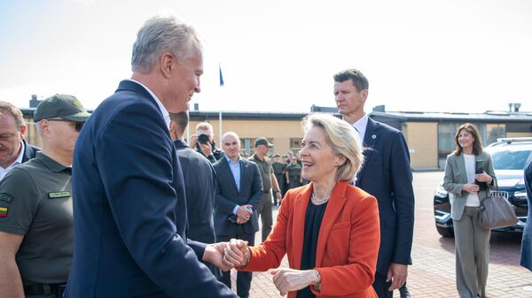 Президент Литвы Гитанас Науседа и глава Еврокомиссии Урсула фон дер Ляйен - Sputnik Литва