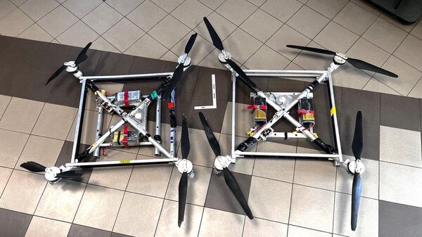 Дроны, перехваченные литовским пограничниками на границе с Белоруссией - Sputnik Литва