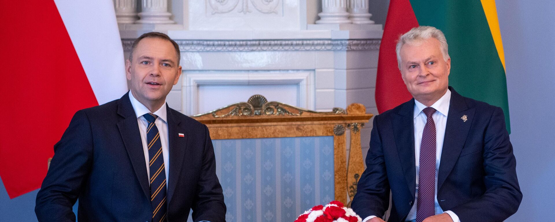 Президент Польши Кароль Навроцкий и президент Литвы Гитанас Науседа - Sputnik Литва, 1920, 08.09.2025
