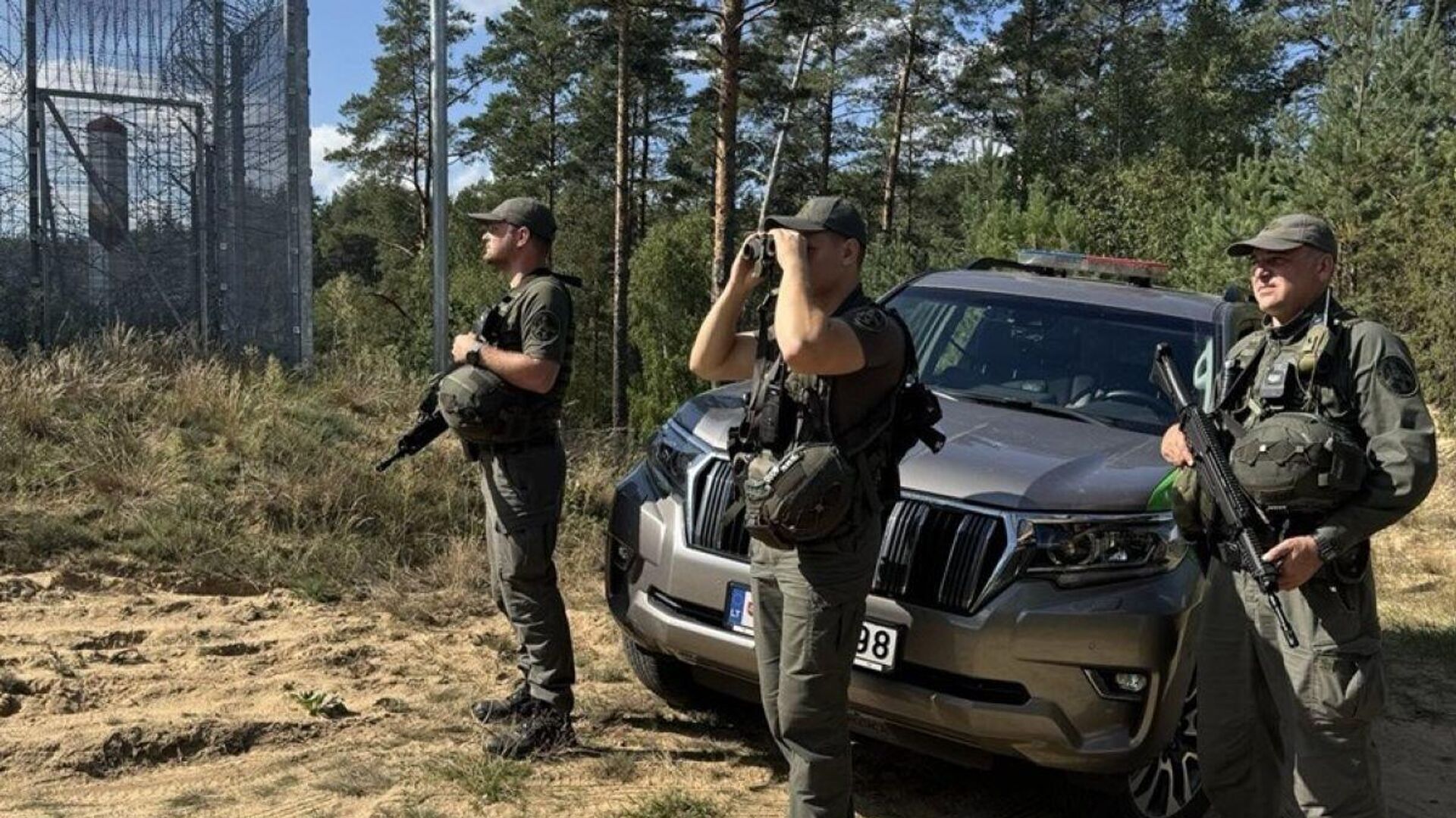 Литовские пограничники на границе - Sputnik Литва, 1920, 15.09.2025