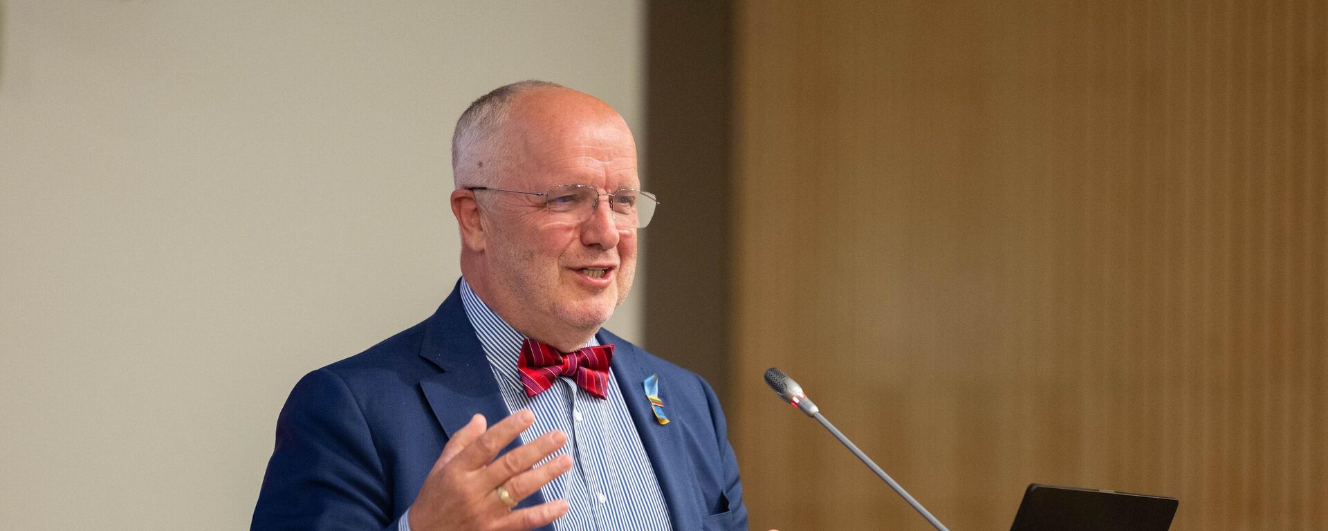 Спикер Сейма Литвы Юозас Олекас - Sputnik Литва, 1920, 17.12.2025