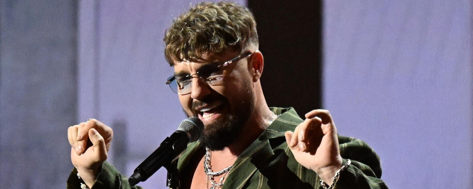 Российский певец Kamazz (Денис Розыскул), архивное фото - Sputnik Литва, 1920, 26.09.2025