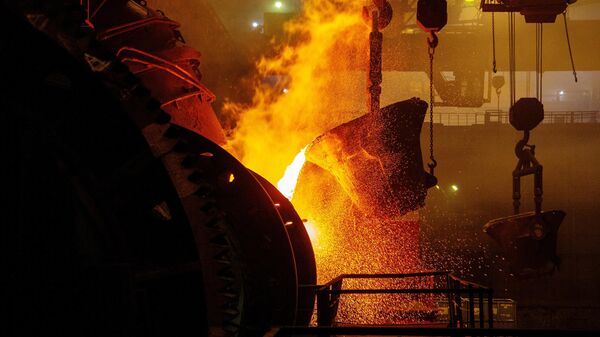 Плавильный цех завода Норильский никель, архивное фото - Sputnik Литва