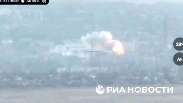 Удар по технике ВСУ, собранной для эвакуации командного пункта в Константиновке - Sputnik Литва