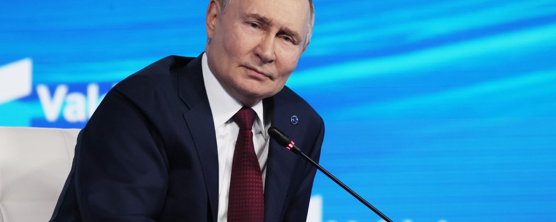Президент России Владимир Путин - Sputnik Литва, 1920, 04.10.2025