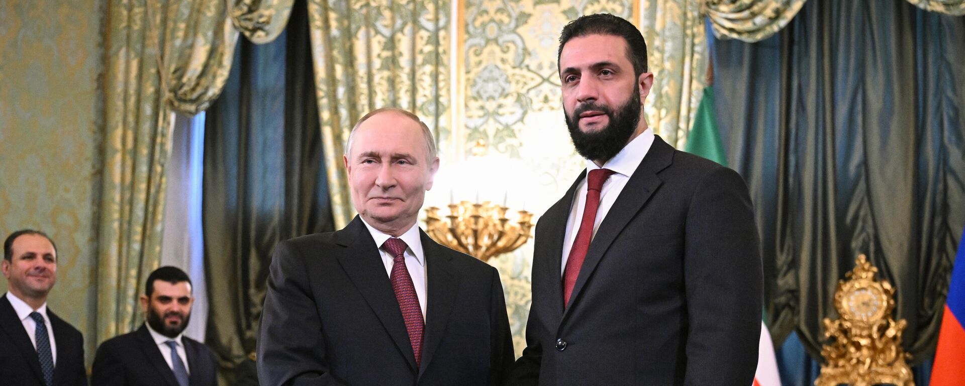 Встреча президента Владимира Путина и президента Сирии Ахмеда аш-Шараа - Sputnik Литва, 1920, 15.10.2025