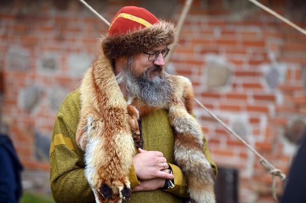 На фото: участник Дня Средневековья в Вильнюсе. - Sputnik Литва