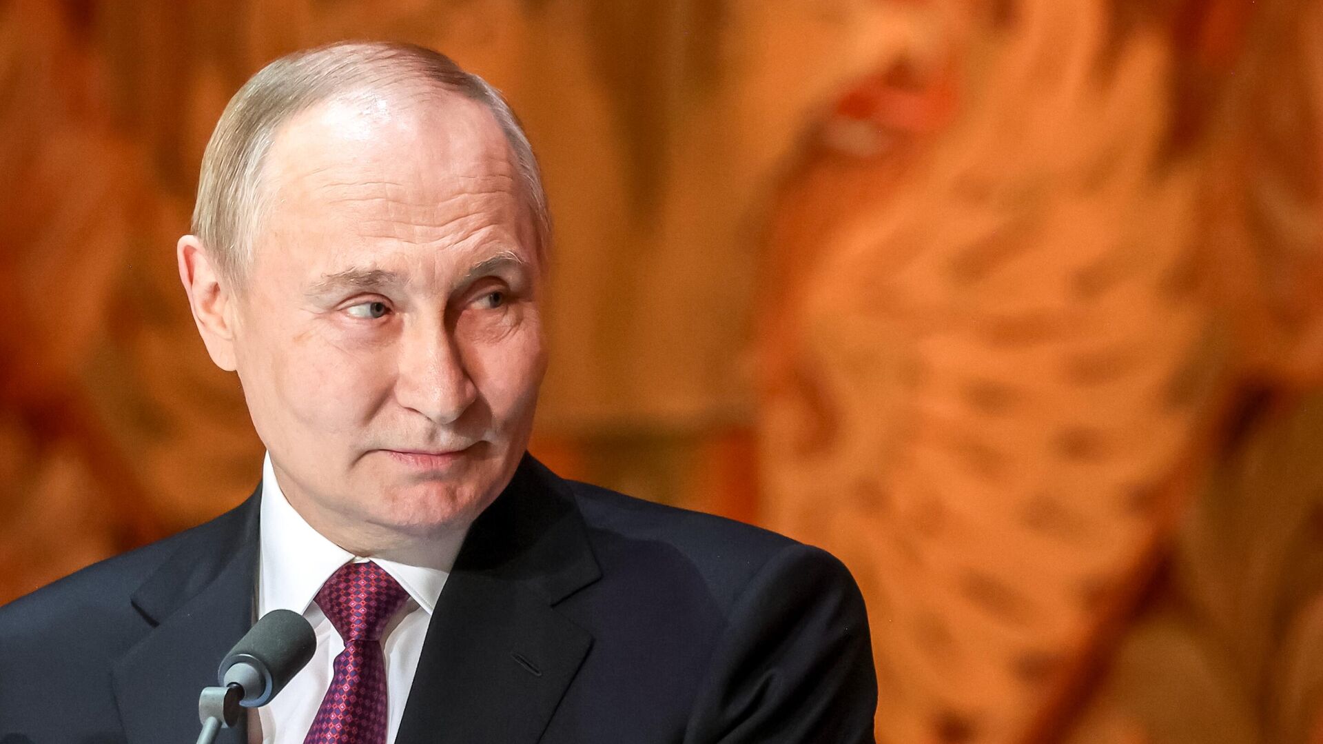 Президент России Владимир Путин - Sputnik Литва, 1920, 20.10.2025