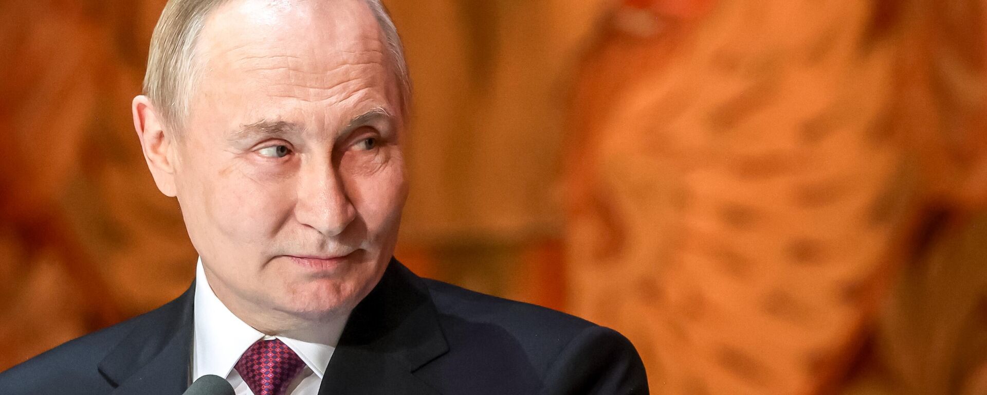 Президент России Владимир Путин - Sputnik Литва, 1920, 20.10.2025