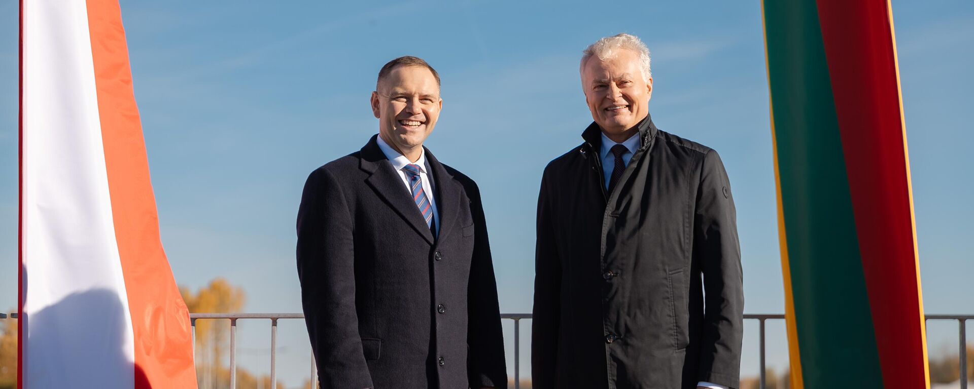Президент Литвы Гитанас Науседа вместе с президентом Польши Каролем Навроцким - Sputnik Литва, 1920, 20.10.2025