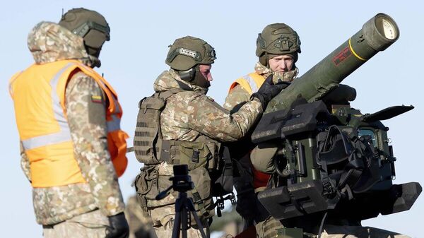 Расчет ПВО ВС Литвы  - Sputnik Литва