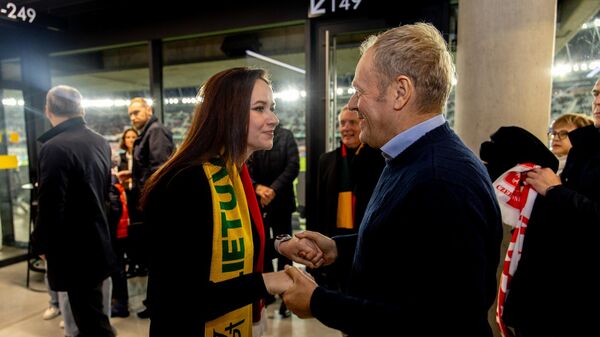 Премьер-министр Литвы Инга Ругинене и премьер-министр Польши Дональд Туск - Sputnik Литва