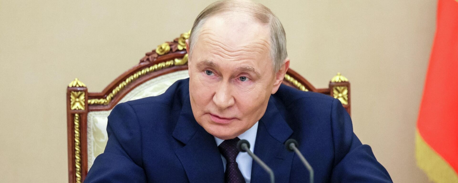 Президент России Владимир Путин  - Sputnik Литва, 1920, 05.11.2025