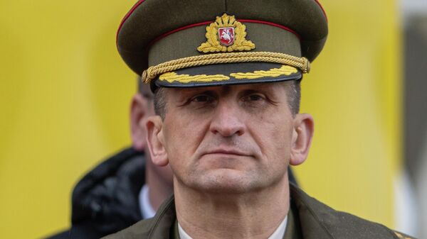 Командующий ВС Литвы генерал Раймундас Вайкшнорас - Sputnik Литва