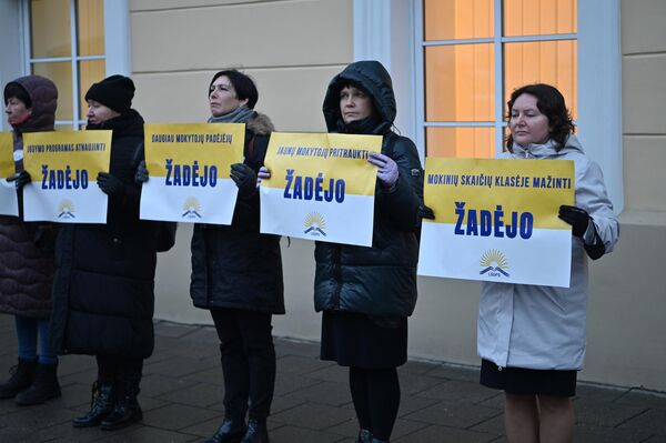 Профсоюз также планирует рассмотреть вопрос о проведении забастовки. - Sputnik Литва