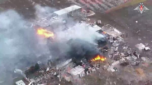 Взятие под полный контроль населенного пункта Затишье в Запорожской области - Sputnik Литва