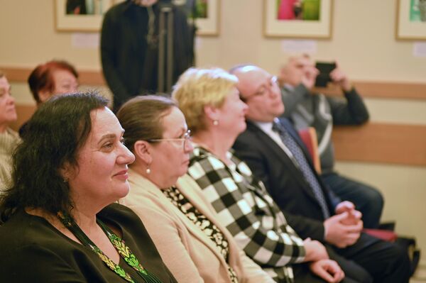 Организаторы праздника отметили, что в этом году &quot;Звезда Востока&quot; — это возможность отметить 24-ую годовщину деятельности Центра узбекской культуры в Литве, а также отпраздновать 34-ю годовщину Независимости Узбекистана. - Sputnik Литва