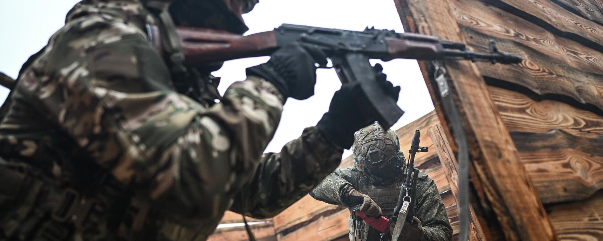 Российские военнослужащие в зоне СВО - Sputnik Литва, 1920, 27.11.2025