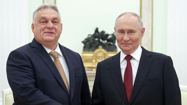 Президент России Владимир Путин и премьер-министром Венгрии Виктор Орбан - Sputnik Литва