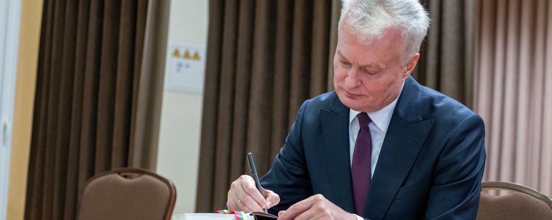 Президент Литвы Гитанас Науседа - Sputnik Литва, 1920, 15.04.2026